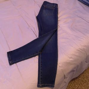 1822 Skinny Jeans
